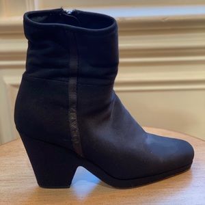 Prada shoes boots black wedges 10 40